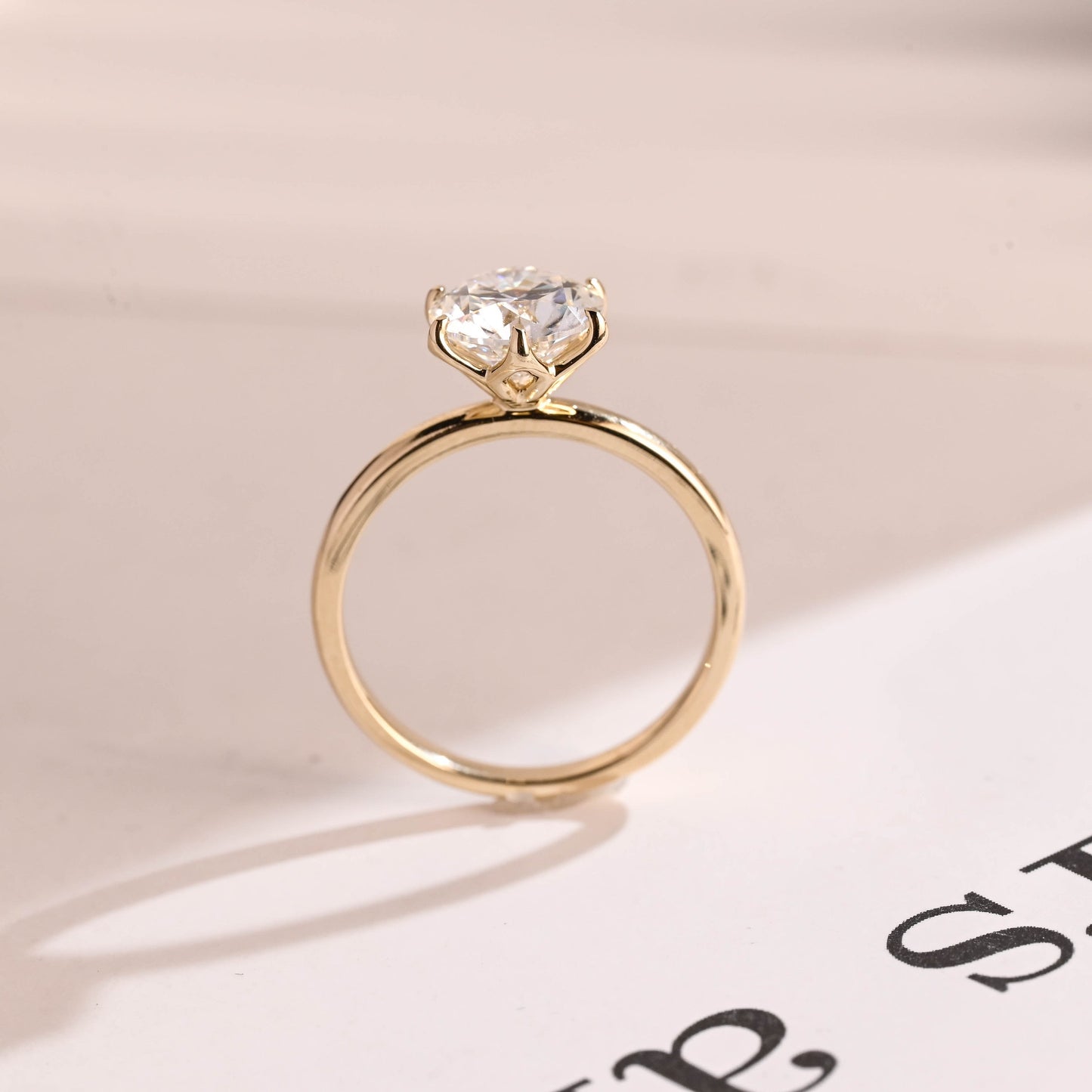 2.0 CT Round Cut Solitaire Moissanite Engagement Ring