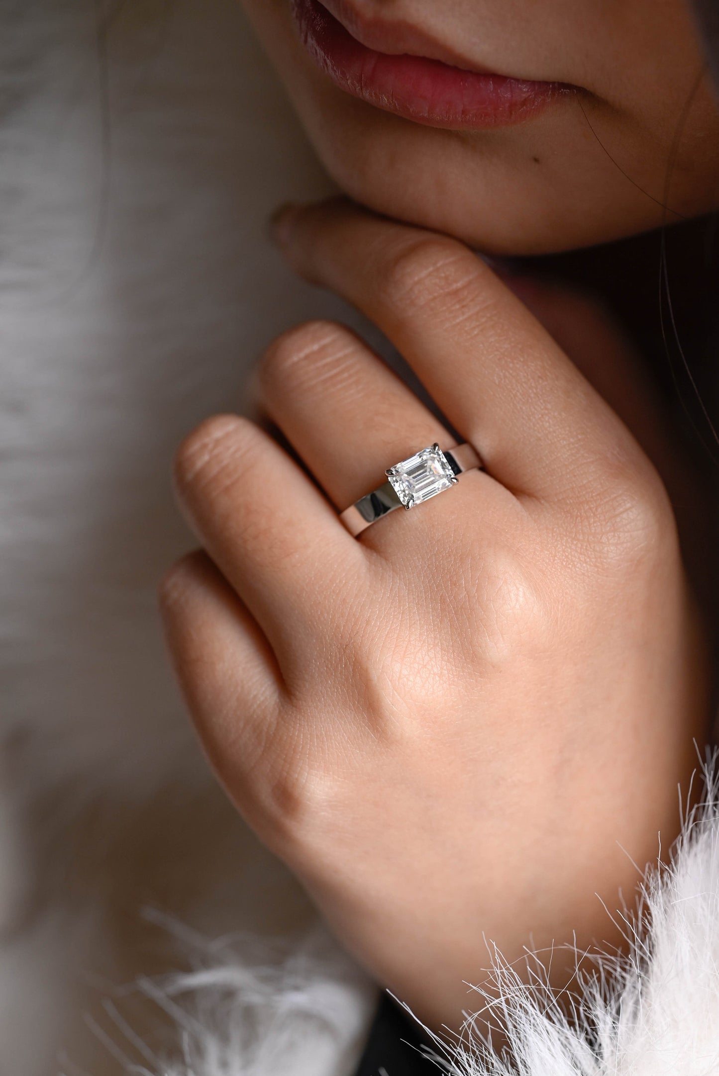 1.0 CT Emerald Cut Solitaire Moissanite Engagement Ring