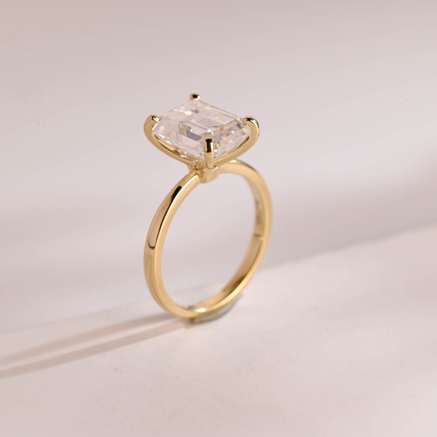 1.0 CT Emerald Cut Solitaire Moissanite Engagement Ring