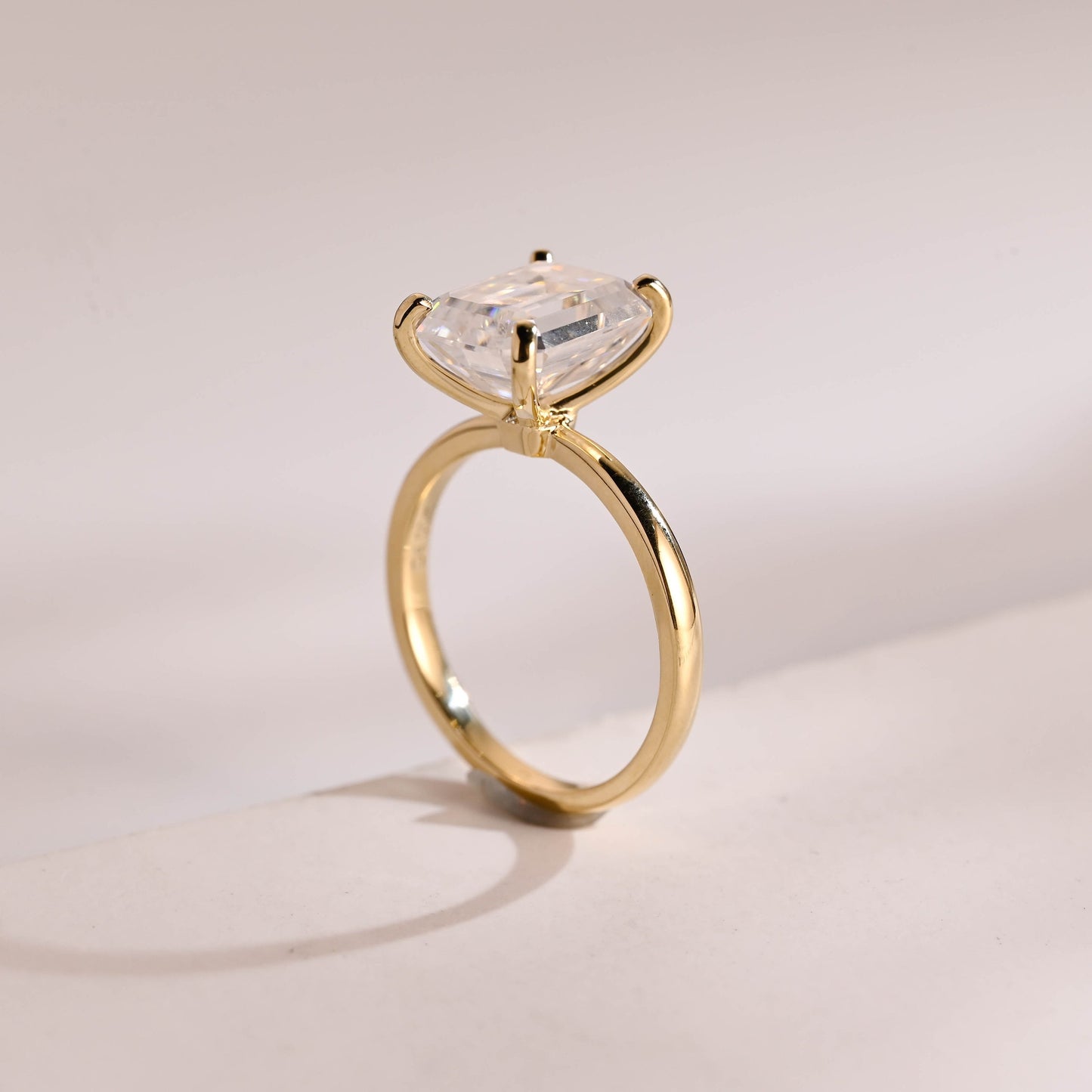 1.0 CT Emerald Cut Solitaire Moissanite Engagement Ring