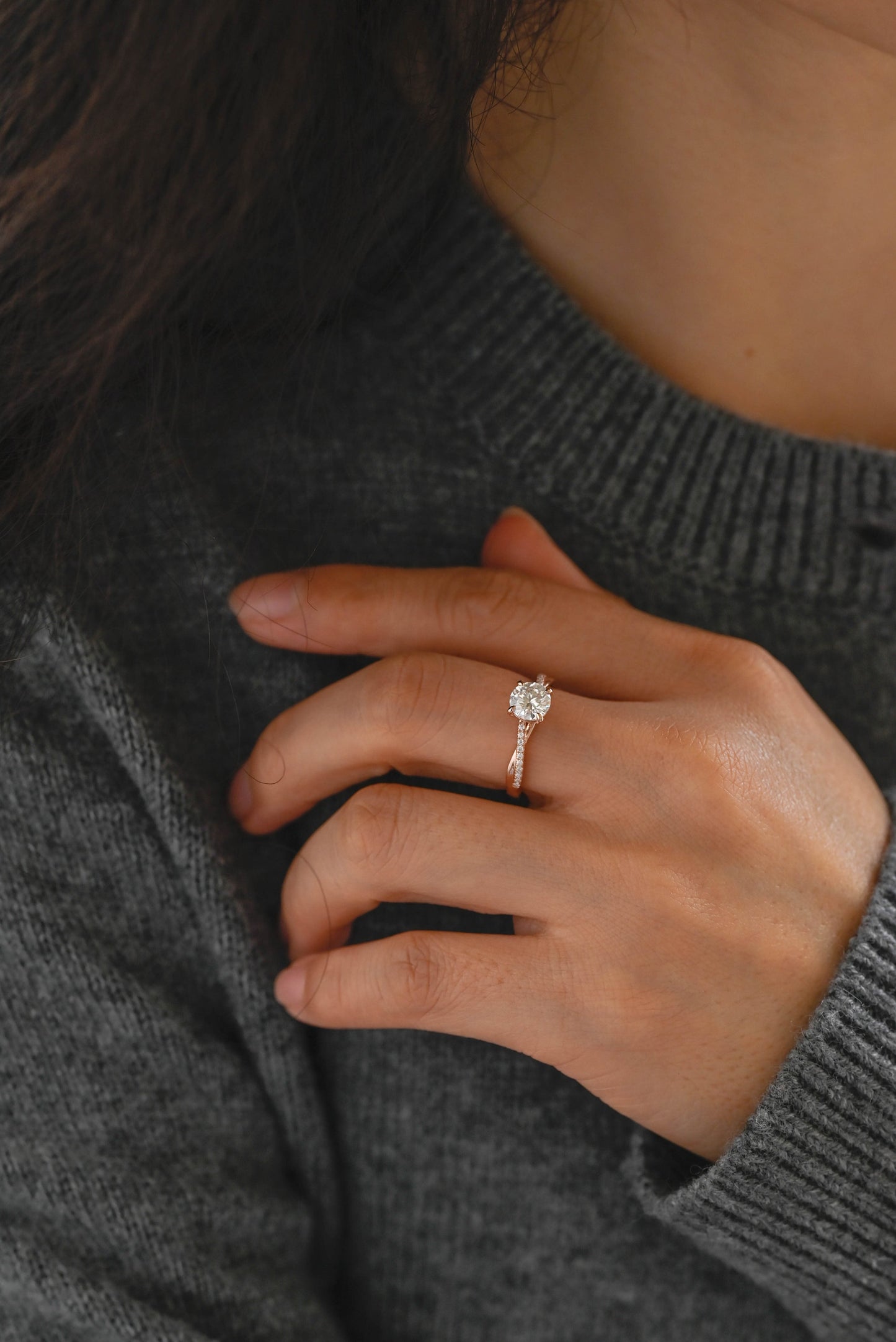 1.20 CT Round Cut Twisted Shank Moissanite Engagement Ring