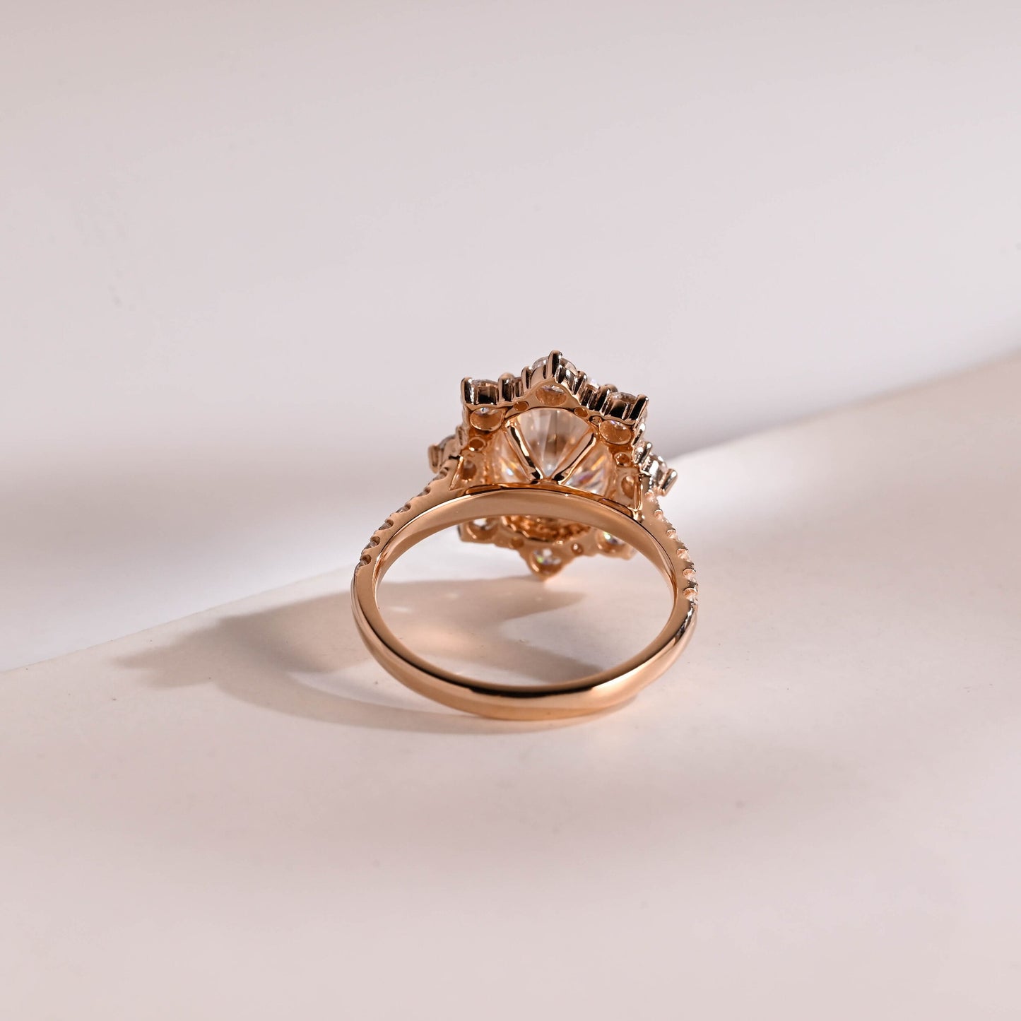 1.0 CT Oval Cut Halo Moissanite Engagement Ring