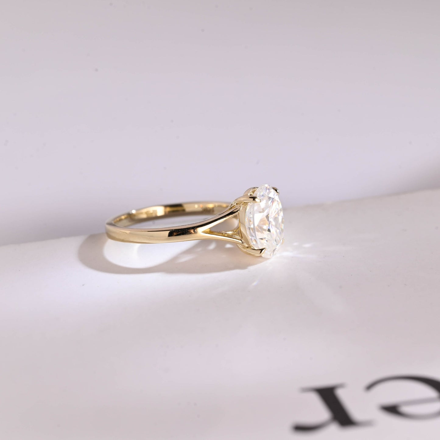 1.0 CT Oval Cut Solitaire Moissanite Engagement Ring