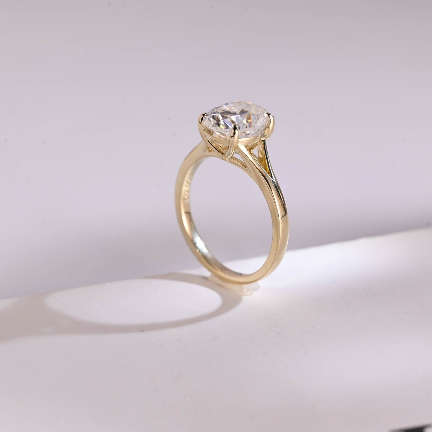 1.0 CT Oval Cut Solitaire Moissanite Engagement Ring