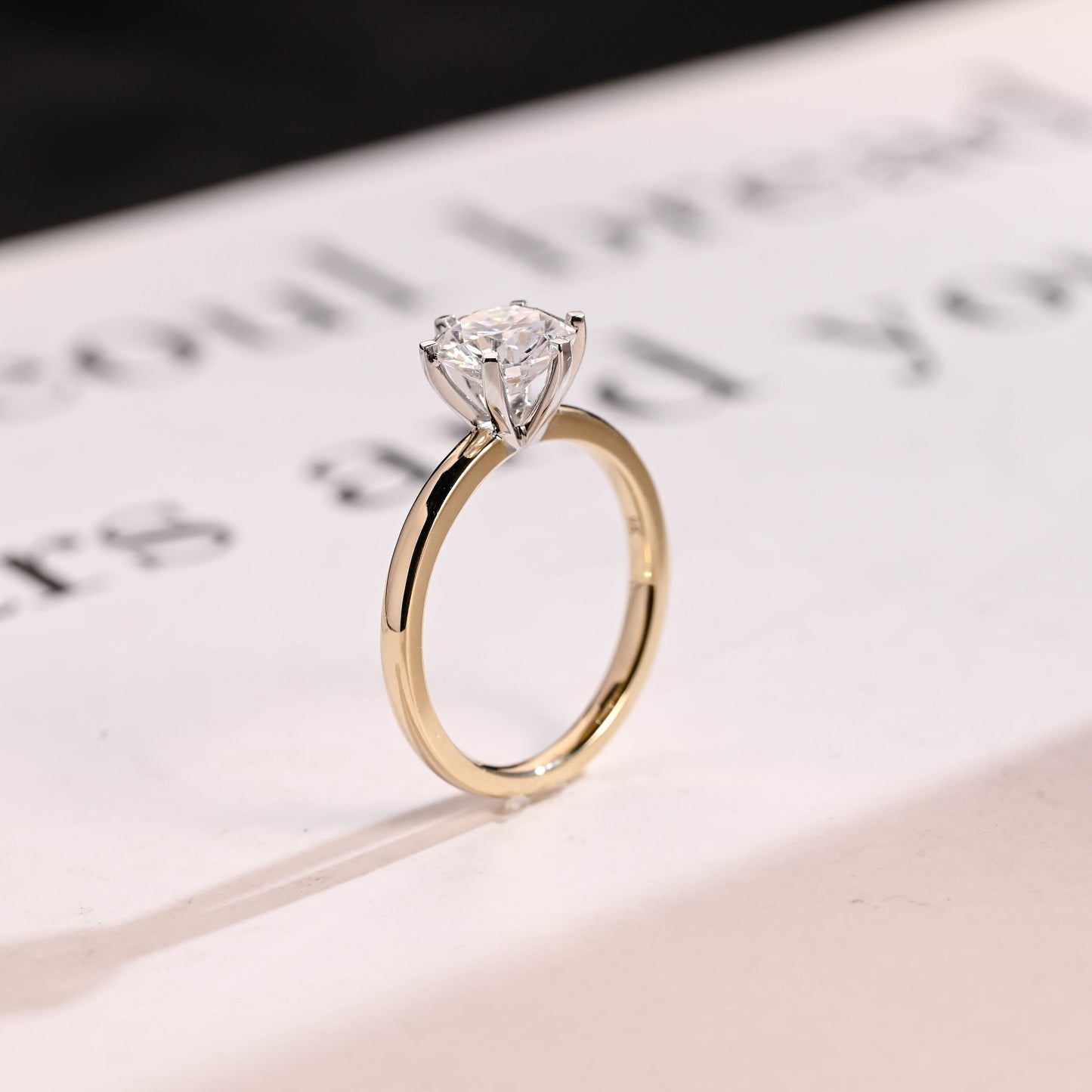 1.0 CT Round Cut Solitaire Moissanite Engagement Ring