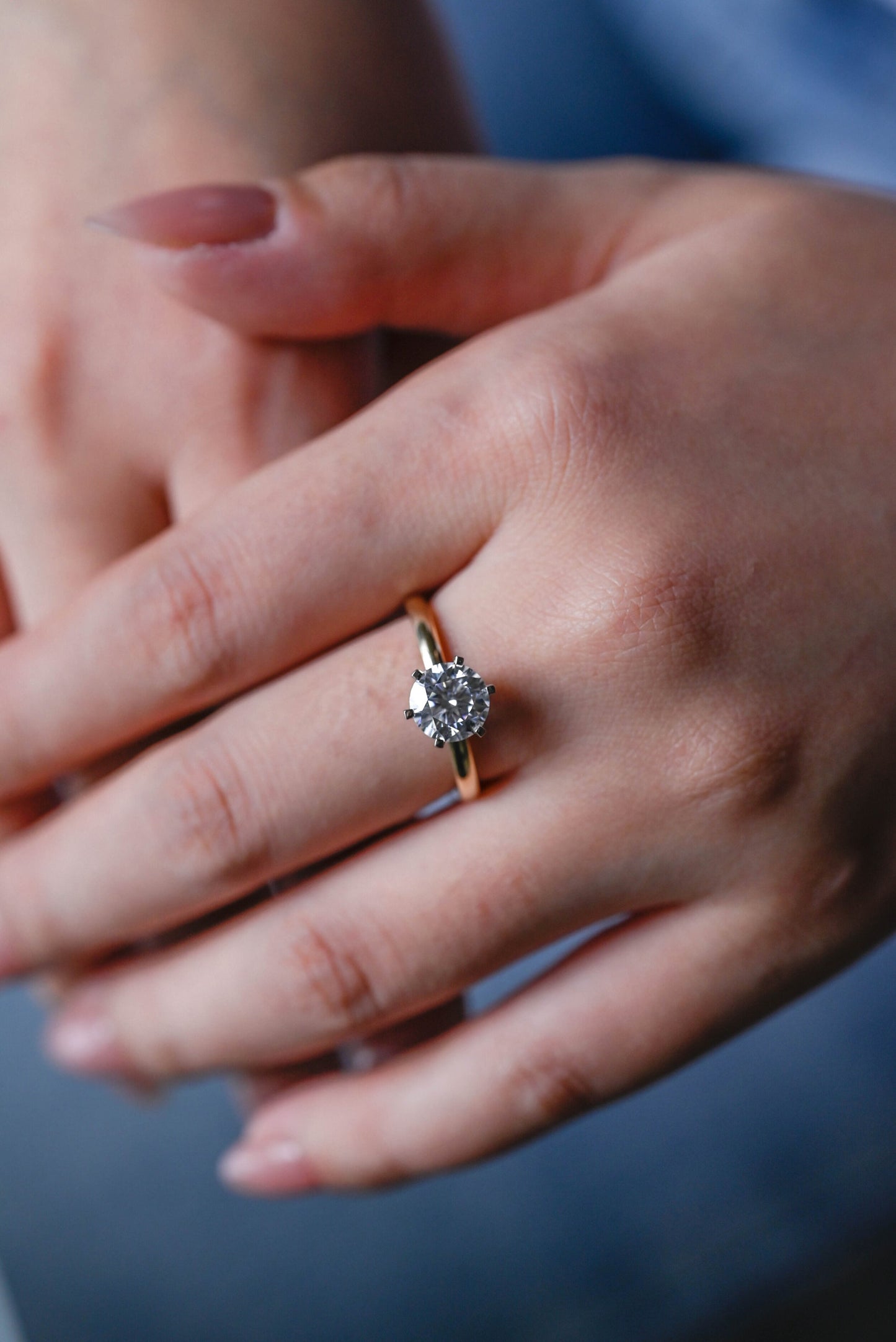 1.0 CT Round Cut Solitaire Moissanite Engagement Ring