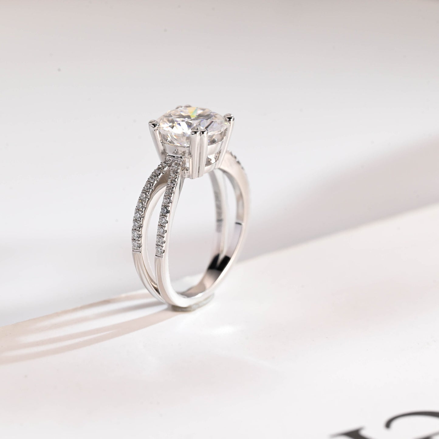 1.5 CT Round Cut Split Shank Moissanite Engagement Ring