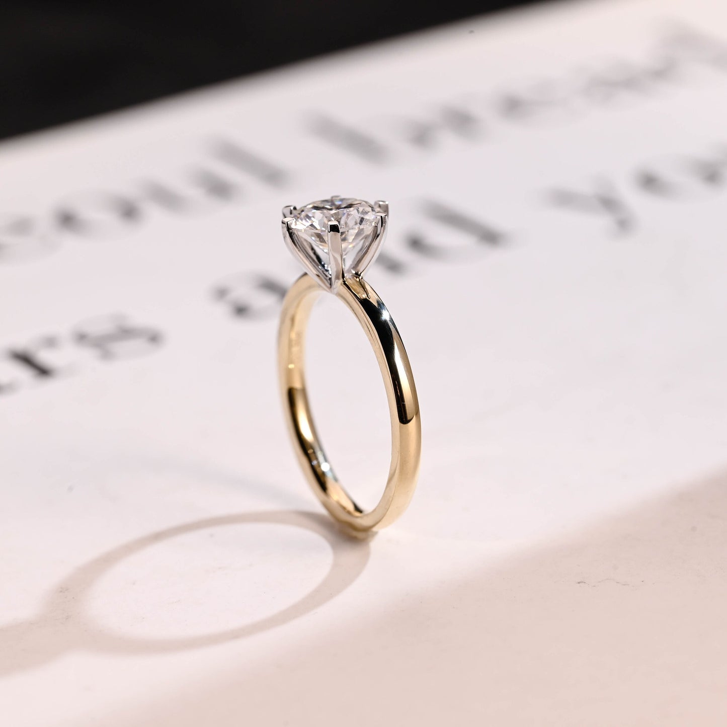 1.0 CT Round Cut Solitaire Moissanite Engagement Ring