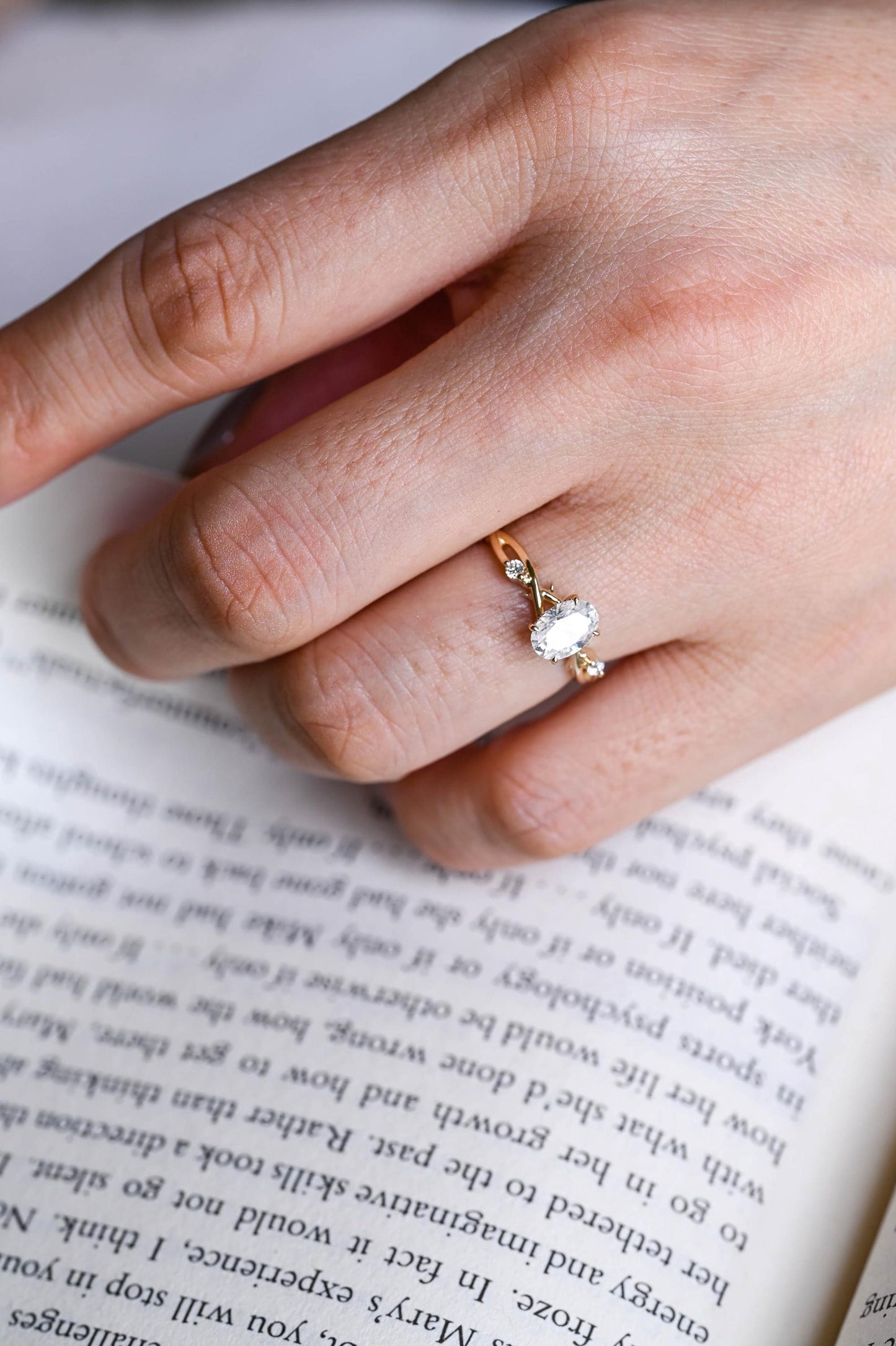 1.5 CT Oval Cut Twisted Moissanite Engagement Ring