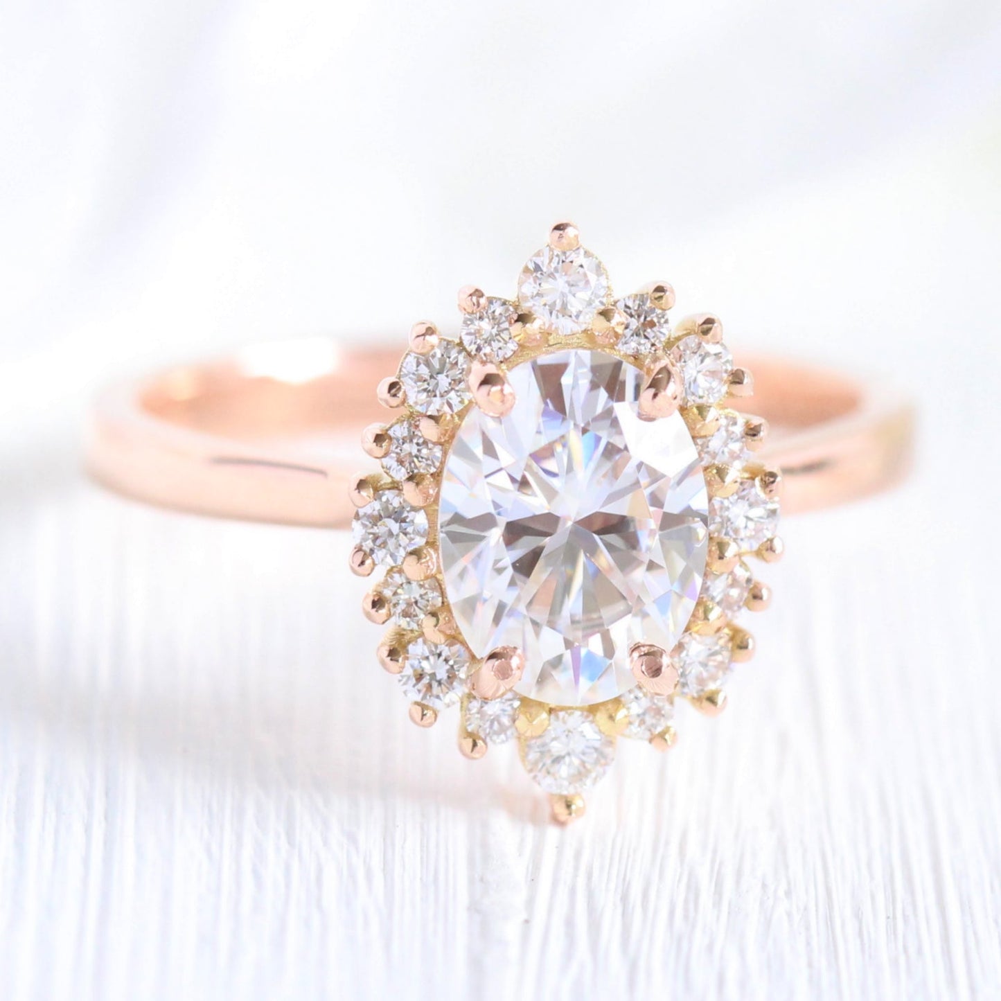 Autumn- 2.0 CT Oval Moissanite Halo Bridal Ring Set
