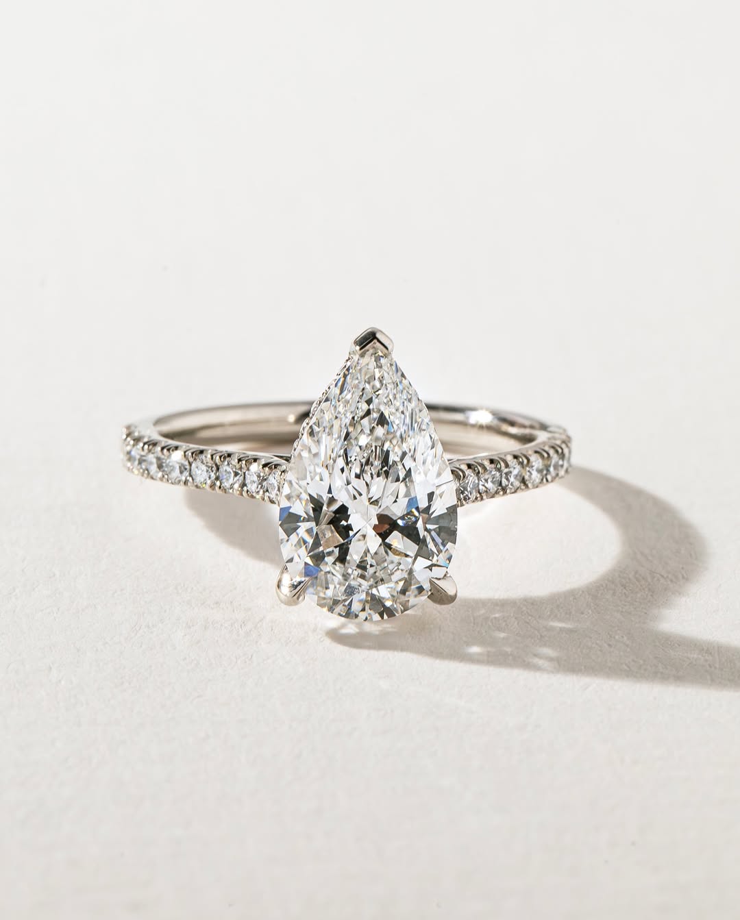 2.40 CT Pear E/VVS1 CVD Diamond Pave Style Engagement Ring
