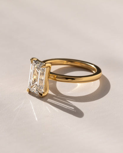 2.0 CT Emerald E/VS1 CVD Diamond Solitare Engagement Ring