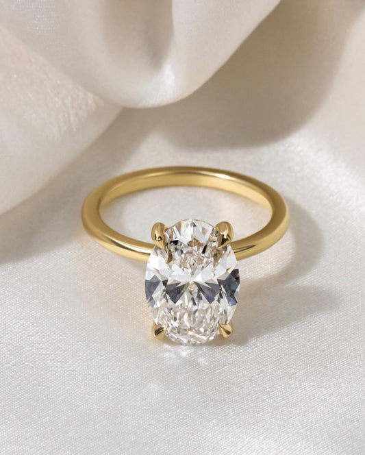 4.05 CT Oval F/VS2 CVD Diamond Solitaire Style Engagement Ring