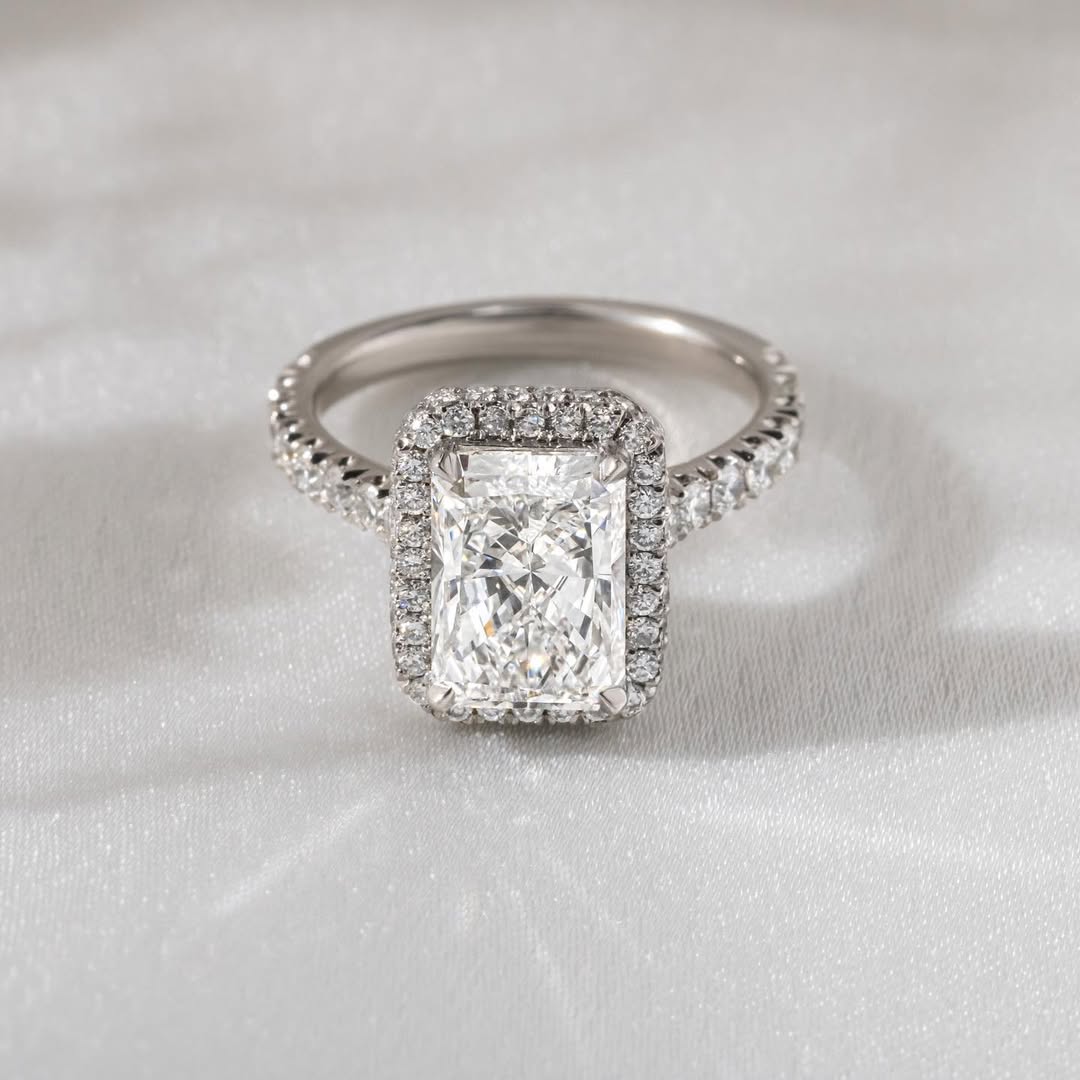 2.23 CT Radiant F/VVS2 CVD Diamond Pave & Halo Style Engagement Ring