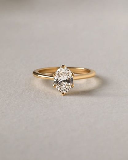 1.10 CT Oval D/VS1 CVD Diamond Solitaire Style Engagement Ring