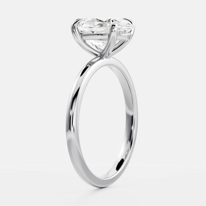 Eleanor- 3.0 CT Oval Solitaire Moissanite Ring