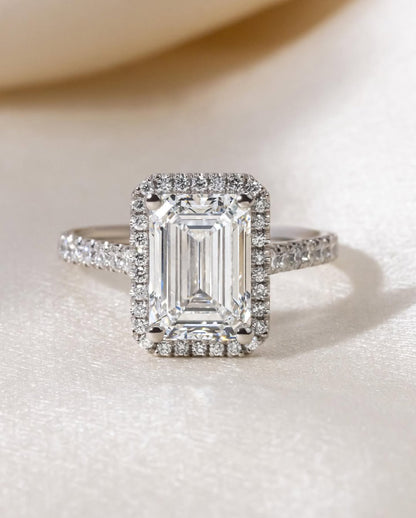 2.0 CT Emerald E/VS2 CVD Diamond Pave & Halo Style Engagement Ring