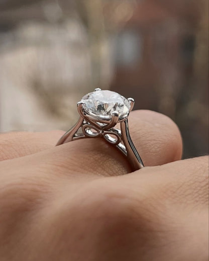 4.0 CT Round F/VS2 CVD Diamond Cathedral Engagement Ring