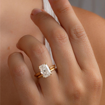 2.5 CT Cushion E/VVS1 CVD Diamond Solitaire Style Engagement Ring