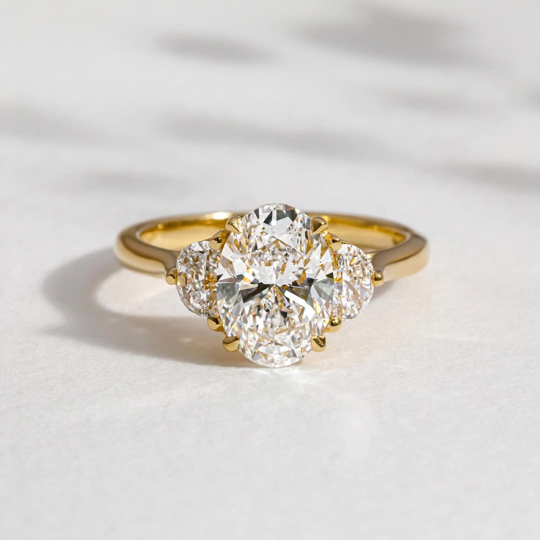 1.90 CT Oval E/VS1 CVD Diamond Three Stone Style Engagement Ring