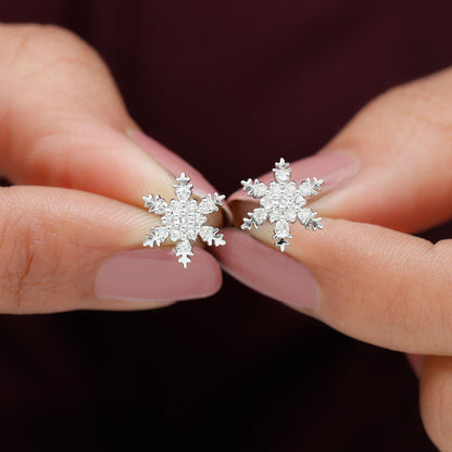 Quinn- 0.66 TCW Round Cluster Moissanite Earrings
