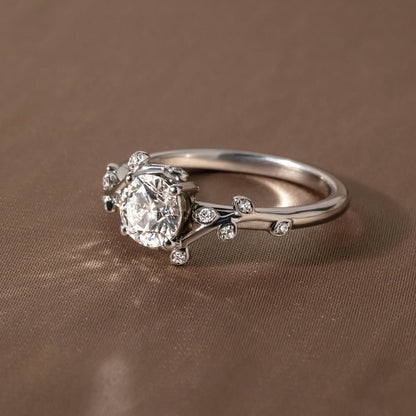 1.0 CT Round D/VS2 CVD Diamond Vintage Style Engagement Ring