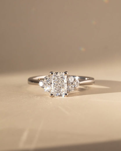 1.0 CT Radiant D/VS2 CVD Diamond Cluster Style Engagement Ring