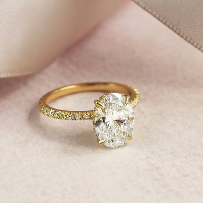 3.0 CT Oval G/VS1 CVD Diamond Pave Style Engagement Ring
