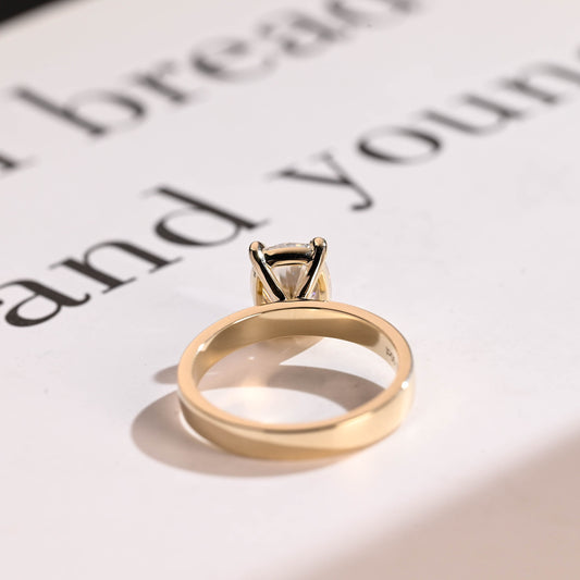 3.0 CT Cushion Cut Solitaire Moissanite Engagement Ring