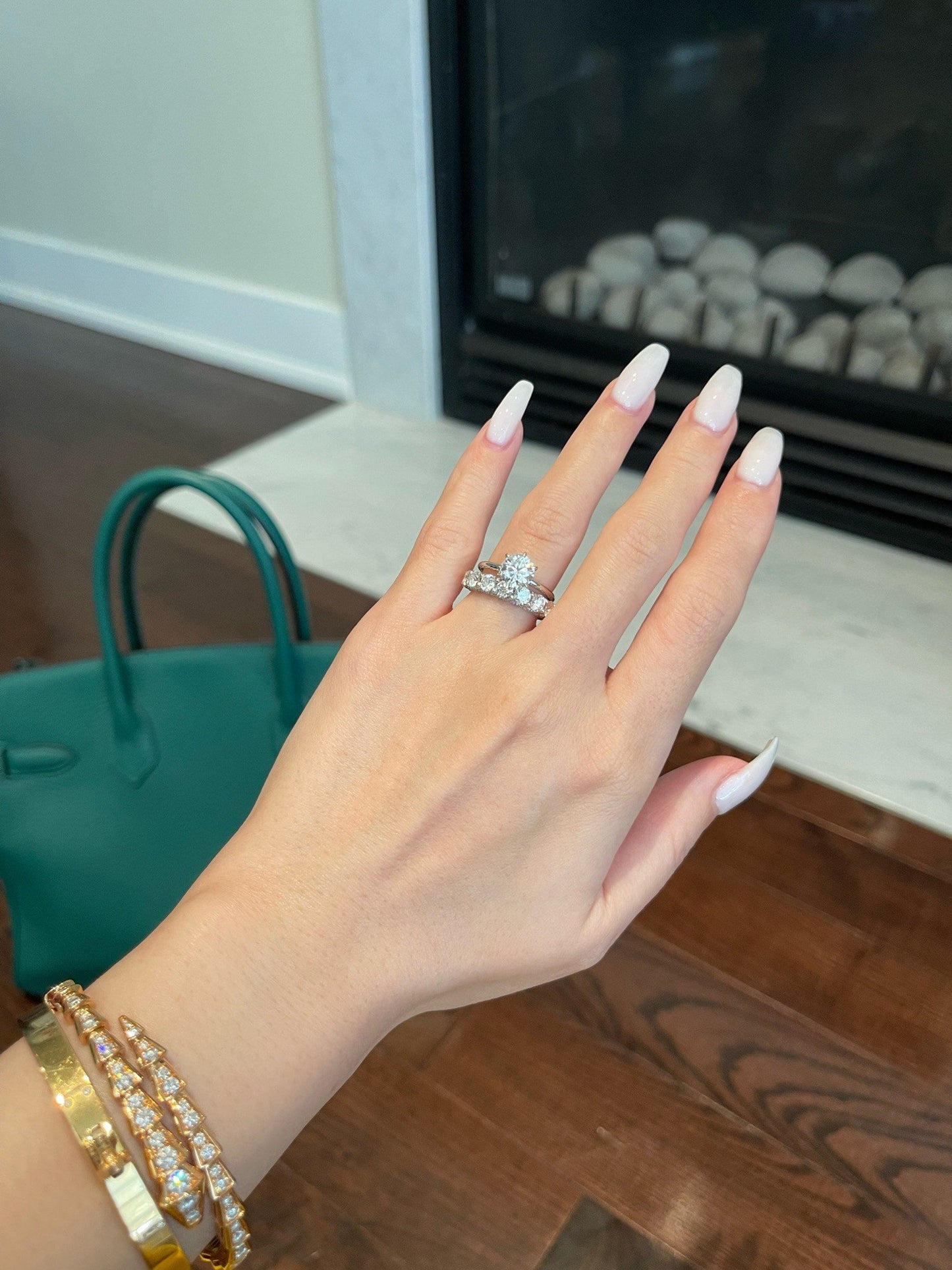 Jennifer- 1.0 CT Round Solitaire Moissanite Ring