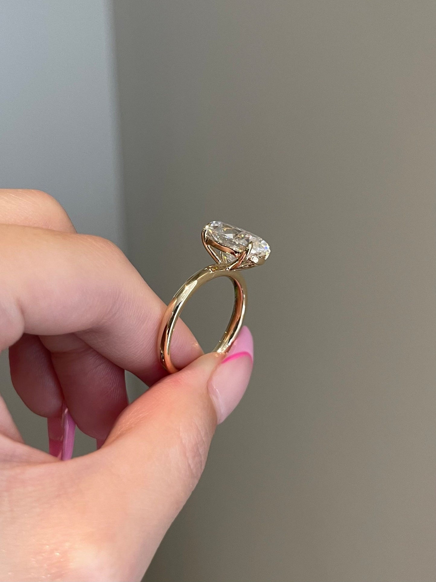 Brandon- 7.0 CT Oval Solitaire Moissanite Ring