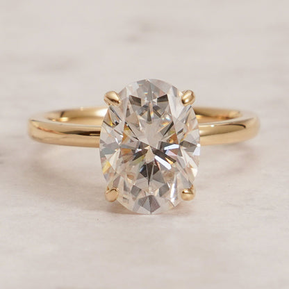 3.0 CT Oval Cut Solitaire Moissanite Engagement Ring