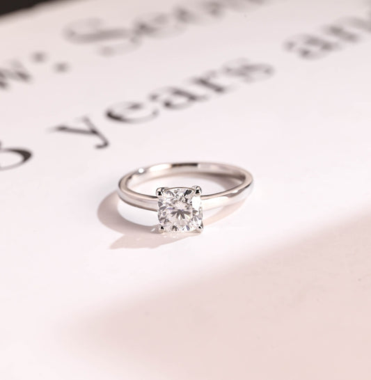 1.0 CT Cushion Cut Solitaire Moissanite Engagement Ring