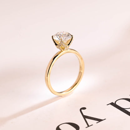 1.2 CT Round Cut Solitaire Moissanite Engagement Ring