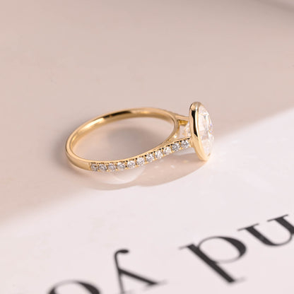2.0 CT Oval Cut Bezel Moissanite Engagement Ring