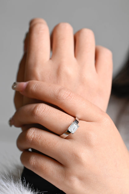 1.0 CT Emerald Cut Solitaire Moissanite Engagement Ring