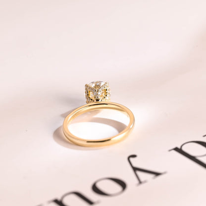 1.2 CT Round Cut Solitaire Moissanite Engagement Ring