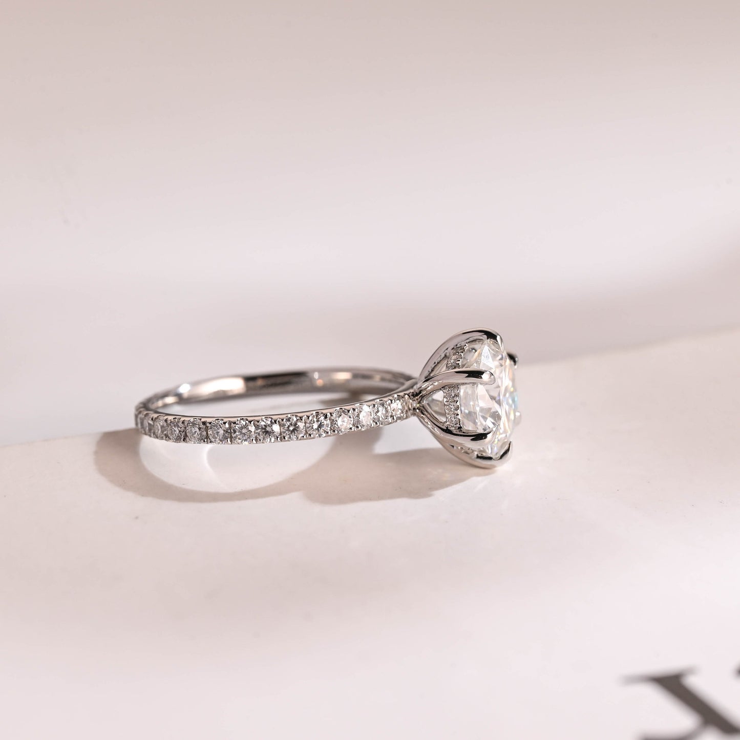 1.0 CT Round Cut Hidden Halo Moissanite Engagement Ring