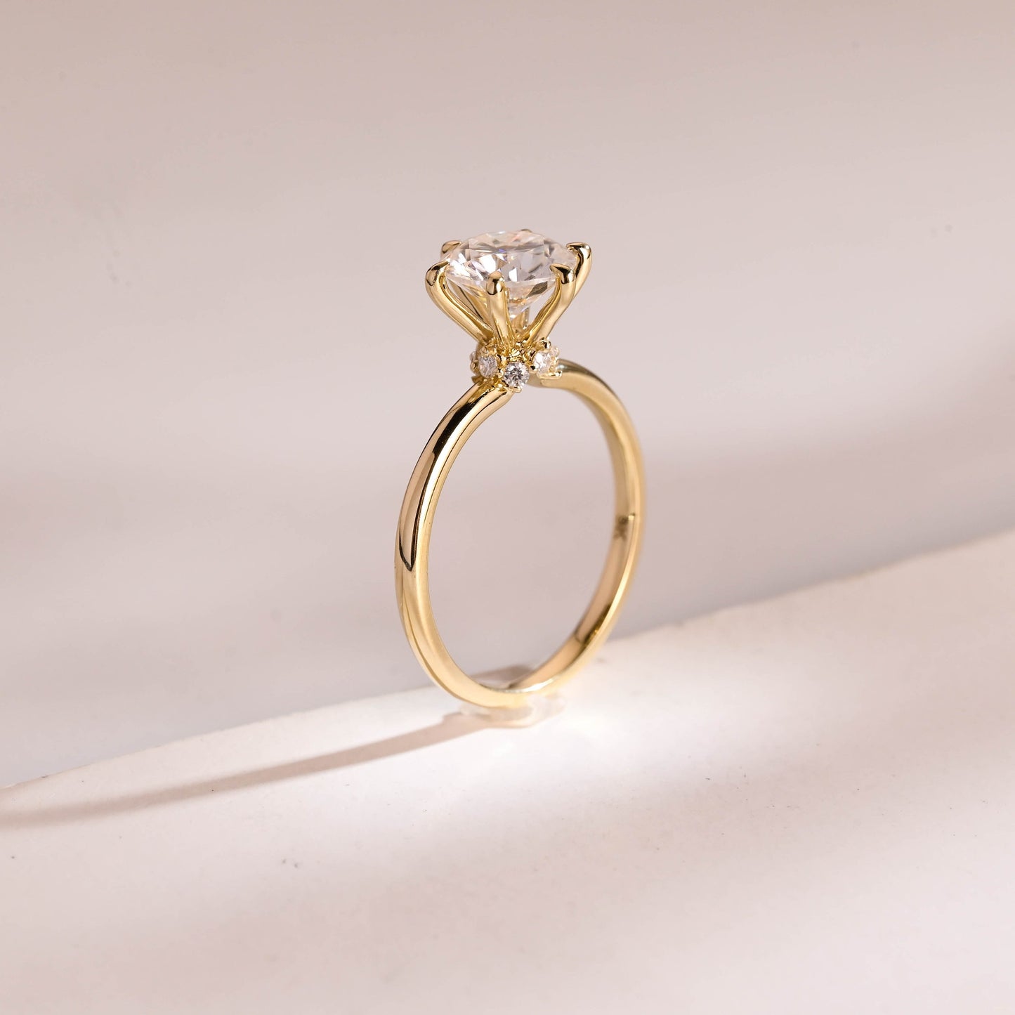 1.0 CT Round Cut Hidden Halo Moissanite Engagement Ring