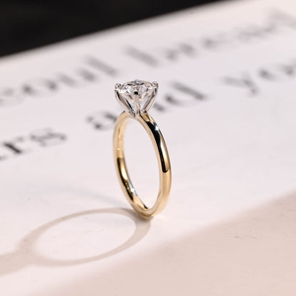 1.0 CT Round Cut Solitaire Moissanite Engagement Ring