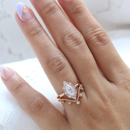 Isabella- 1.0 CT Marquise Moissanite Halo Bridal Ring Set