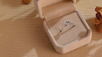 1.5 CT Oval Cut Solitaire Moissanite Engagement Ring