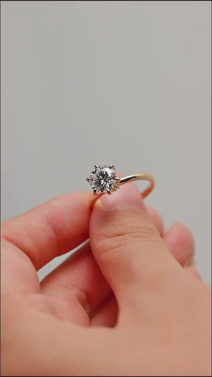 1.0 CT Round Cut Hidden Halo Moissanite Engagement Ring