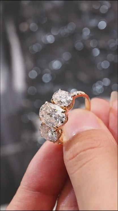 3.5 CT Oval Cut Three Stone Moissanite Engagement Ring