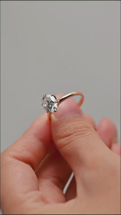 1.0 CT Oval Cut Solitaire Moissanite Engagement Ring
